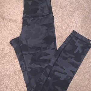 Lululemon Wunder Under Leggings